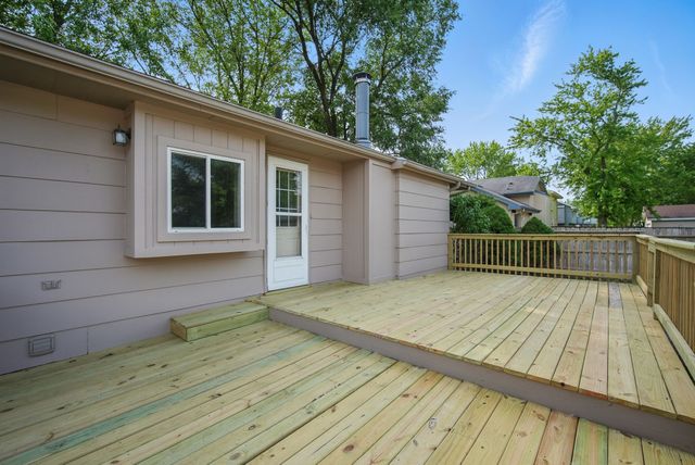 1118 NW Linden Street, Ankeny, IA 50023