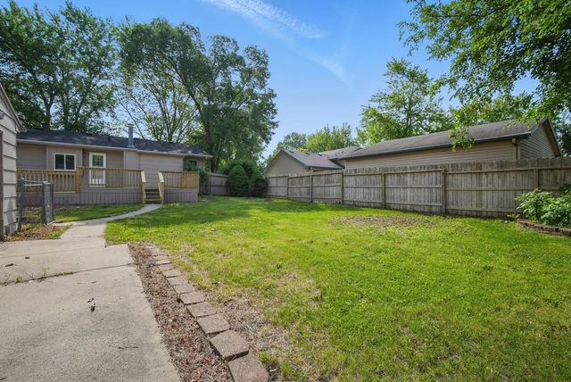 1118 NW Linden Street, Ankeny, IA 50023