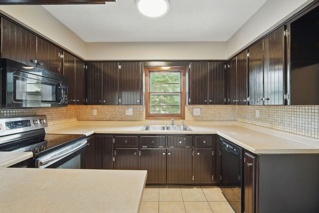 1118 NW Linden Street, Ankeny, IA 50023