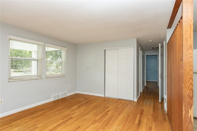 5013 Hialeah Dr, Plum Boro, PA 15239