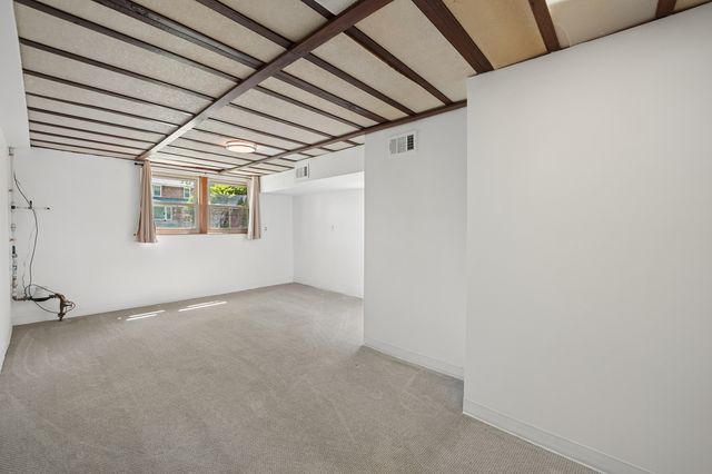 1800 Buckingham Avenue, Westchester, IL 60154