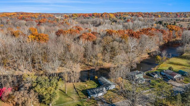 1464 E Center Road, City Of Hastings, MI 49058