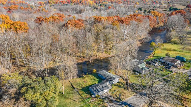 1464 E Center Road, City Of Hastings, MI 49058