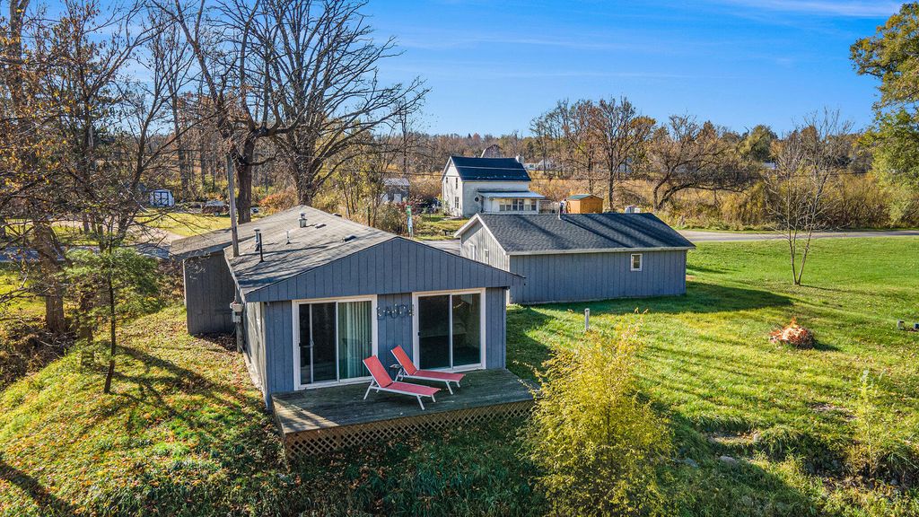 1464 E Center Road, City Of Hastings, MI 49058