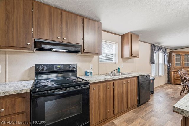 12320 Shiloh Road, Van Buren, AR 72956