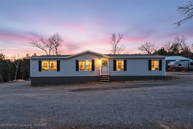12320 Shiloh Road, Van Buren, AR 72956