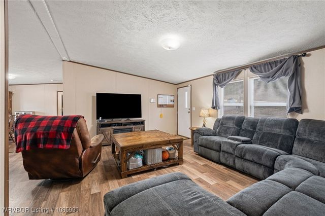 12320 Shiloh Road, Van Buren, AR 72956