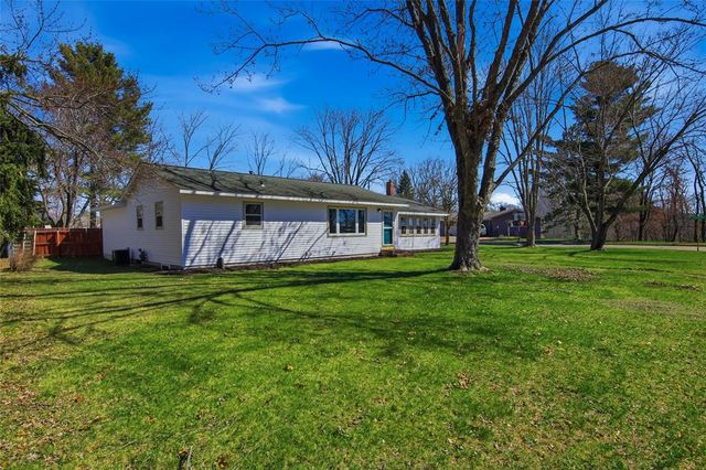 1206 W Willow Street, Chippewa Falls, WI 54729