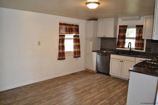 4784 VOSLER PL, Cheyenne, WY 82009