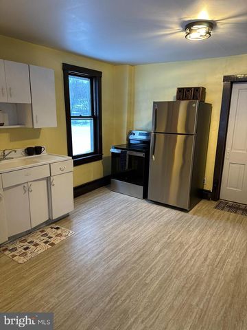 11 & 15 MYERS RD, Berkeley Springs, WV 25411
