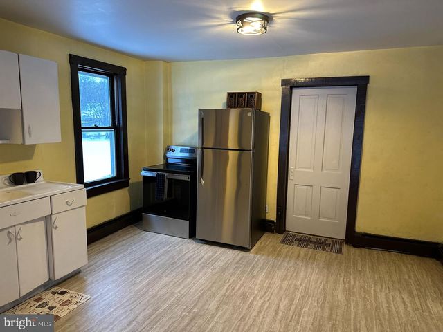 11 & 15 MYERS RD, Berkeley Springs, WV 25411