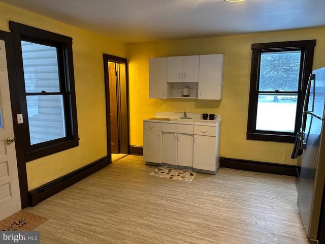 11 & 15 MYERS RD, Berkeley Springs, WV 25411