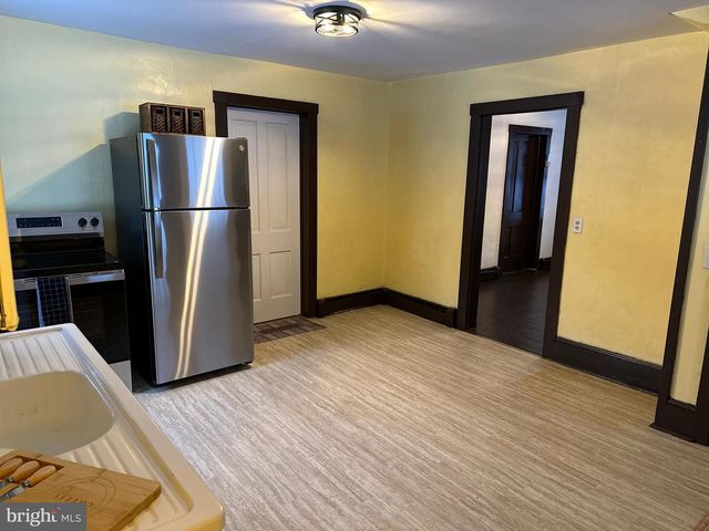 11 & 15 MYERS RD, Berkeley Springs, WV 25411