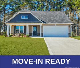 1462 Percheron Path, Fayetteville, NC 28312