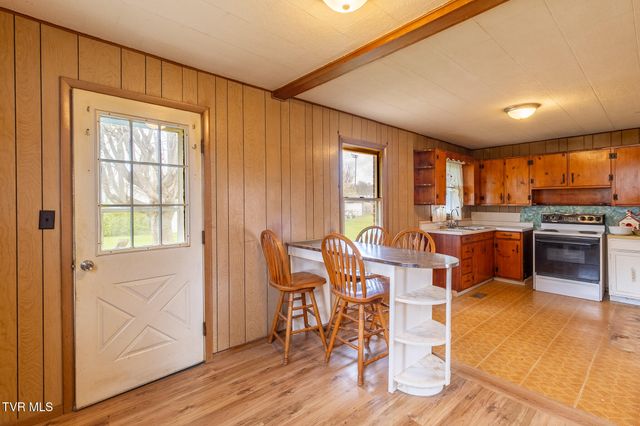 817 Mulberry Street, Elizabethton, TN 37643