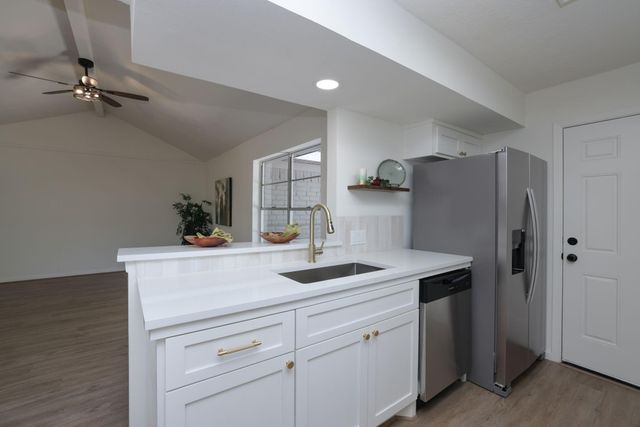 503 Allison St Street, Conroe, TX 77303