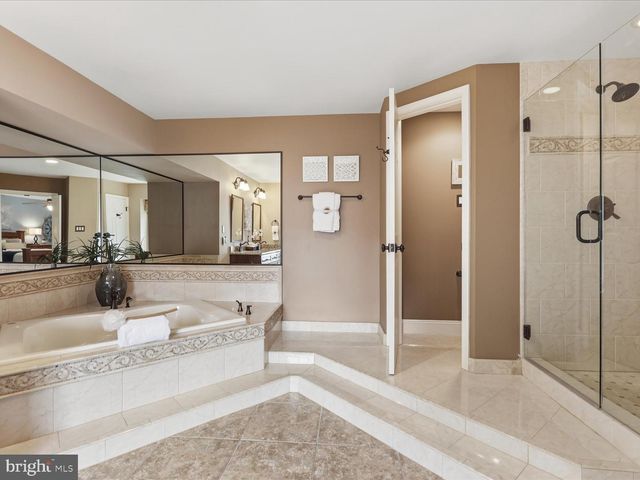 5384 ASHLEIGH RD, Fairfax, VA 22030