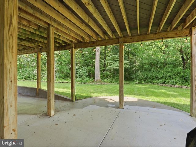 5384 ASHLEIGH RD, Fairfax, VA 22030