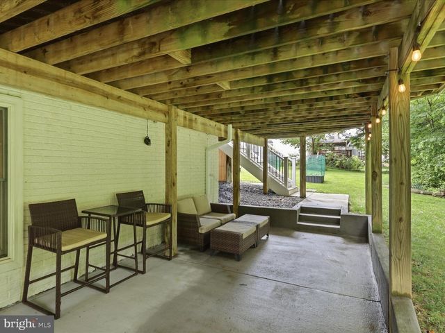 5384 ASHLEIGH RD, Fairfax, VA 22030