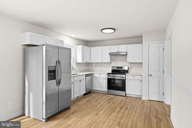 341 ALBANY ST, Fredericksburg, VA 22407