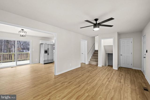 341 ALBANY ST, Fredericksburg, VA 22407