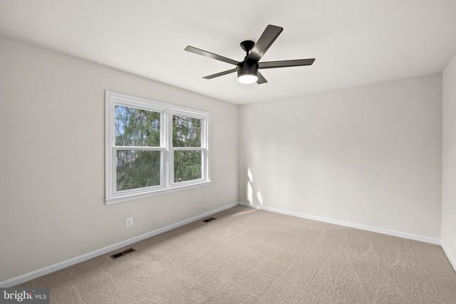 341 ALBANY ST, Fredericksburg, VA 22407