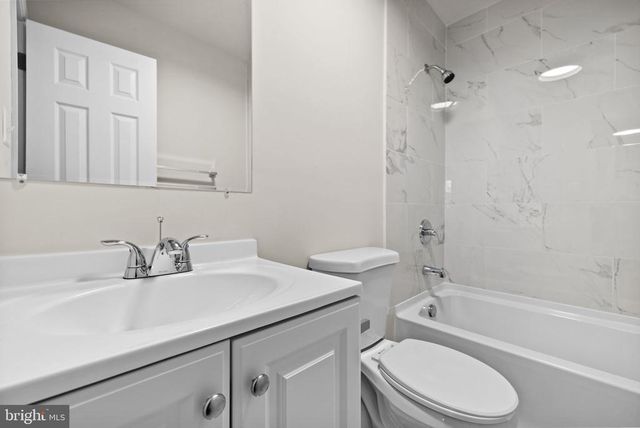 341 ALBANY ST, Fredericksburg, VA 22407