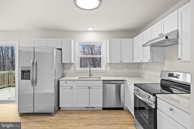 341 ALBANY ST, Fredericksburg, VA 22407