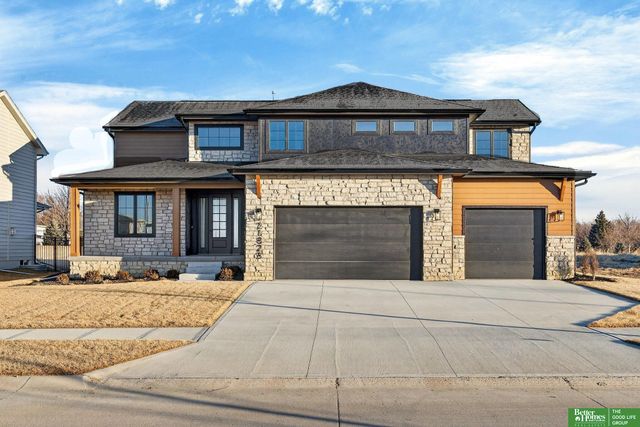 21828 Grover Street, Elkhorn, NE 68022