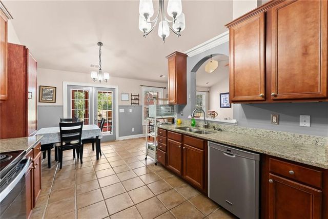 286 Middle Fork Lane, Carnesville, GA 30521