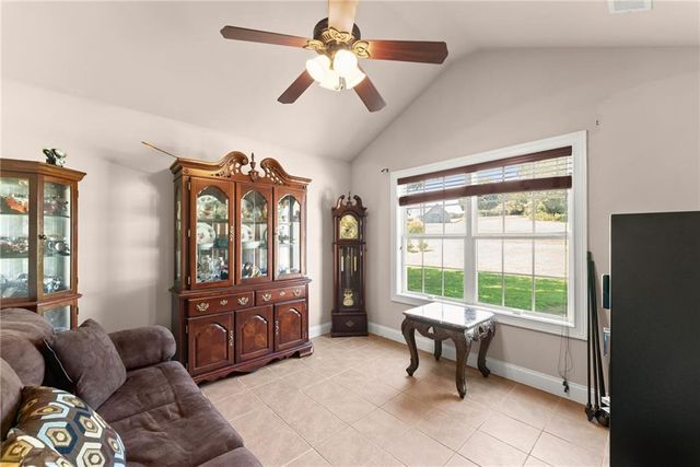 286 Middle Fork Lane, Carnesville, GA 30521