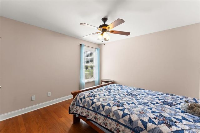 286 Middle Fork Lane, Carnesville, GA 30521