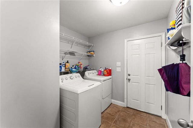 286 Middle Fork Lane, Carnesville, GA 30521
