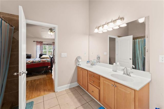 286 Middle Fork Lane, Carnesville, GA 30521