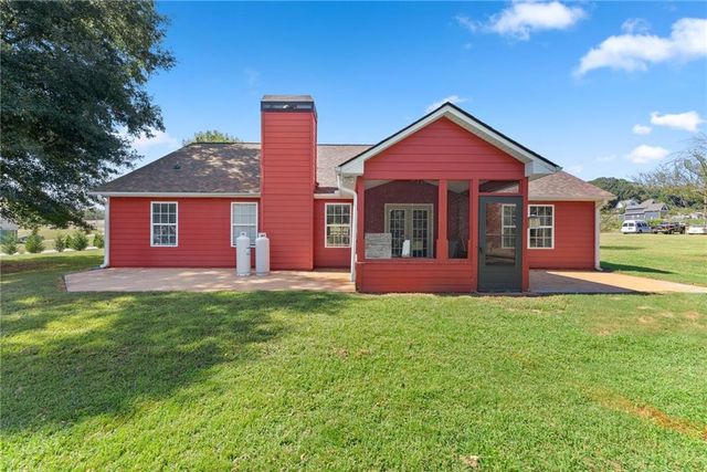286 Middle Fork Lane, Carnesville, GA 30521