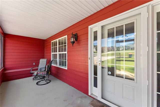 286 Middle Fork Lane, Carnesville, GA 30521