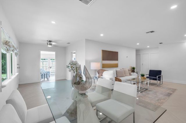 375 Orange Way, West Palm Beach, FL 33405