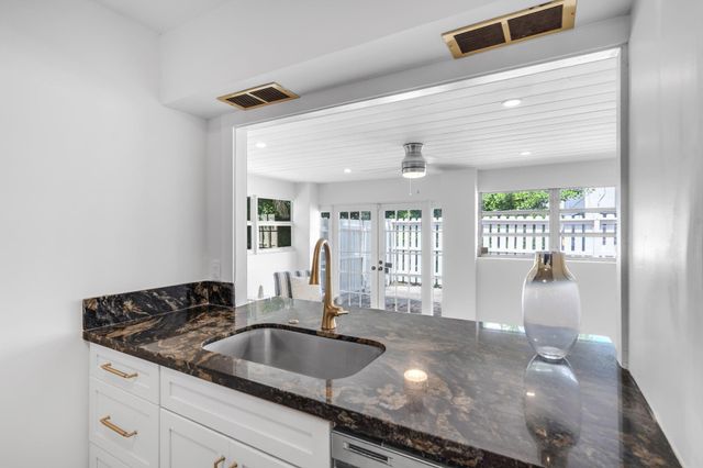 375 Orange Way, West Palm Beach, FL 33405