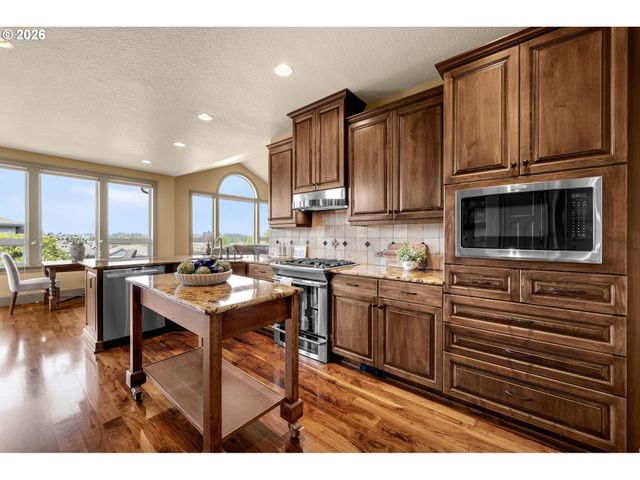 2517 Ne 163RD St, Ridgefield, WA 98642