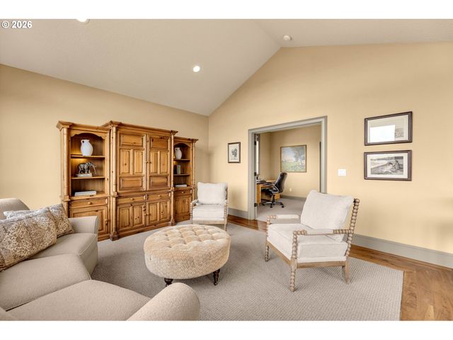 2517 Ne 163RD St, Ridgefield, WA 98642