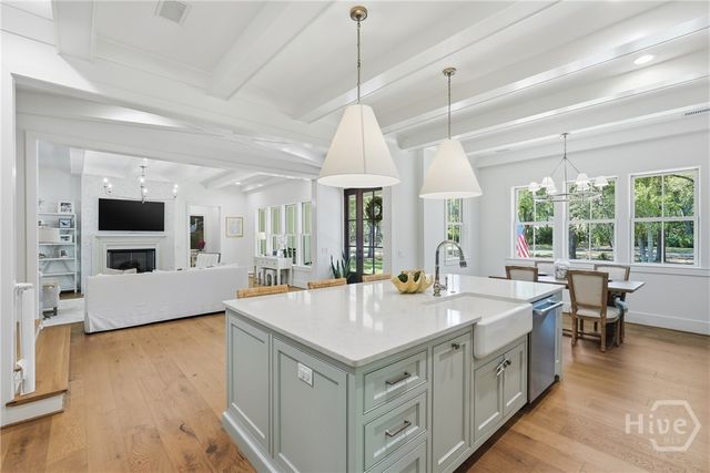 678 Landings Way S, Savannah, GA 31411