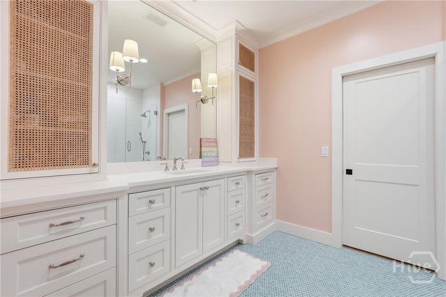 678 Landings Way S, Savannah, GA 31411