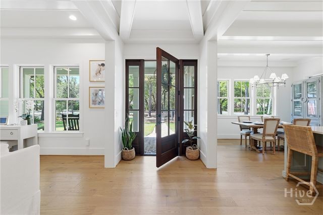 678 Landings Way S, Savannah, GA 31411