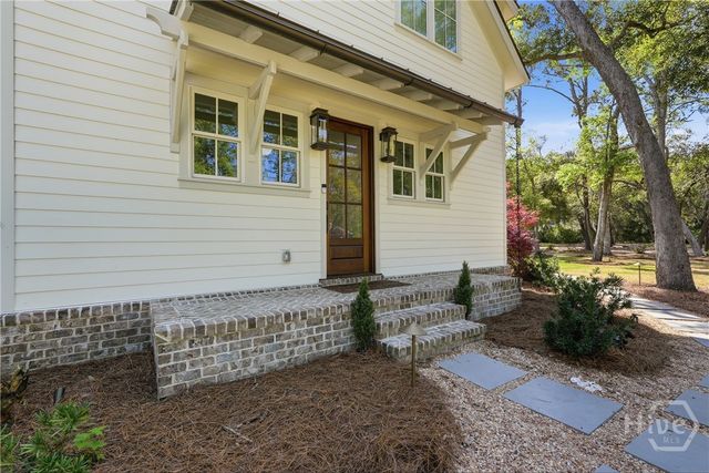 678 Landings Way S, Savannah, GA 31411