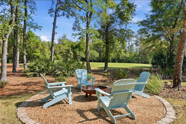 678 Landings Way S, Savannah, GA 31411