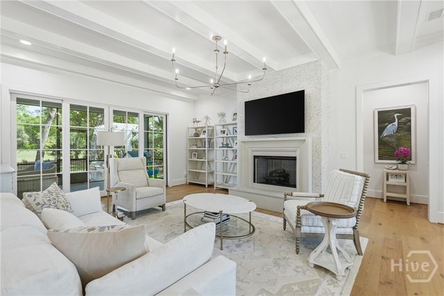 678 Landings Way S, Savannah, GA 31411