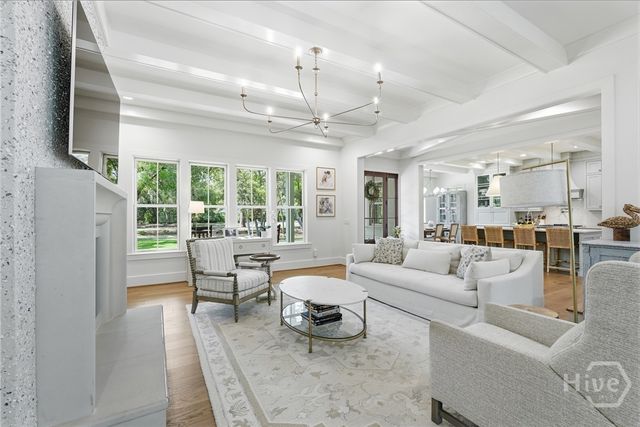 678 Landings Way S, Savannah, GA 31411