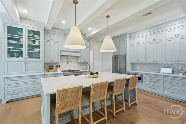 678 Landings Way S, Savannah, GA 31411