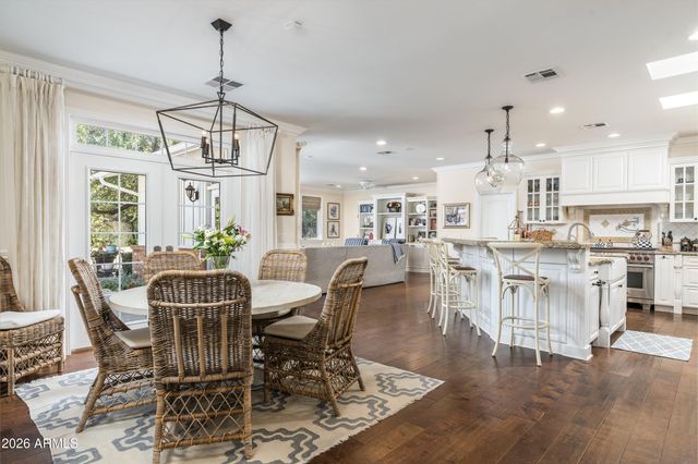 3915 N 54TH Way, Phoenix, AZ 85018