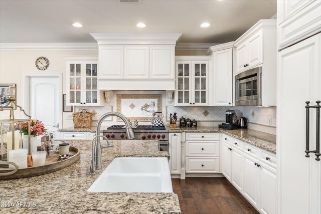 3915 N 54TH Way, Phoenix, AZ 85018